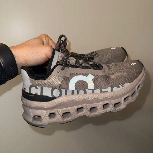 On Running Cloud monster 2 - Picture 1 of 6